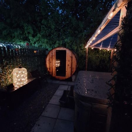 Priory Glamping Pods And Guest Accommodation Killarney Exterior photo