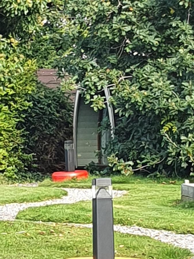 Priory Glamping Pods And Guest Accommodation Killarney Exterior photo