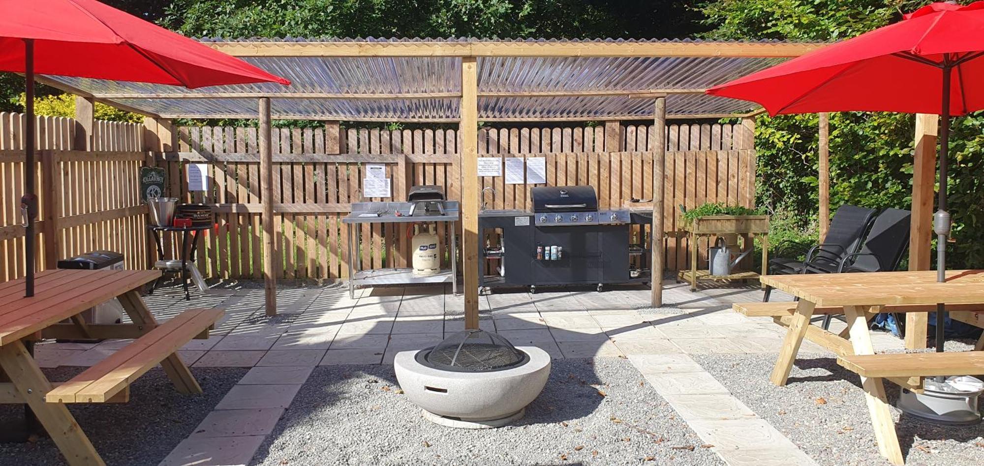 Priory Glamping Pods And Guest Accommodation Killarney Exterior photo