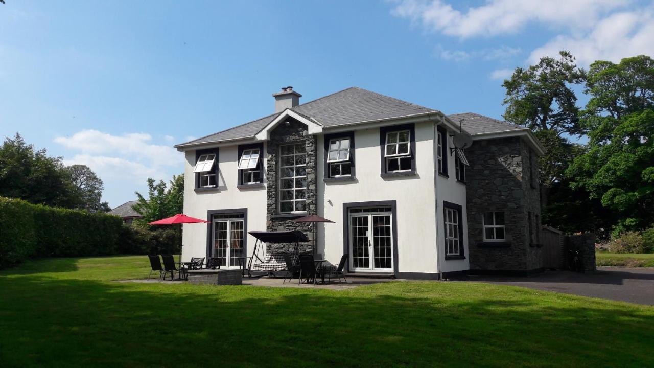 Priory Glamping Pods And Guest Accommodation Killarney Exterior photo